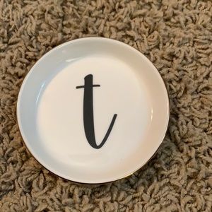 T Ring Dish